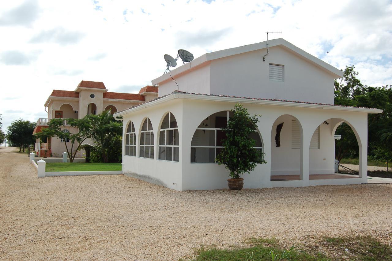 Serenity Sands Corozal Buitenkant foto